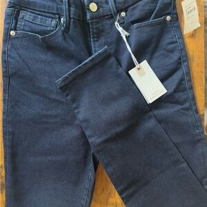 Good American Good Legs Skinny Jeans